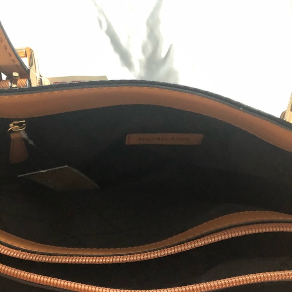 NewMichael Kors bag - Picture 8 of 12